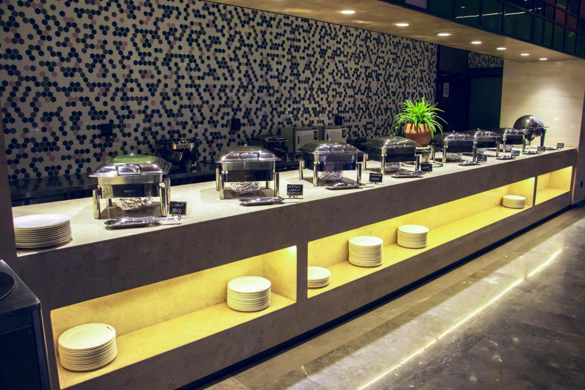Argyle Grand Hotel Nairobi Airport Экстерьер фото